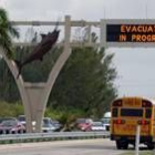 Los cayos de Florida y las zonas adyacentes fueron ayer evacuados
