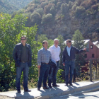 Los diputados y alcaldes Blanco, Velasco, Arias y González, en Puente.