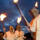 Un momento de la zafarronada celebrada el año pasado en Riello