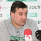 El técnico del Socinsa, en el acto de su presentación.