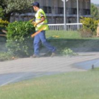 Los aspersores de los parques y jardines han sido objeto de los ataques vandálicos durante todo el v