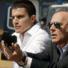 Álex González y Jose Coronado, en 'El Príncipe'.