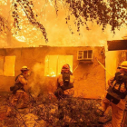 Este incendio es de los más mortíferos que jamás haya experimentado el estado más poblado de Estados Unido
