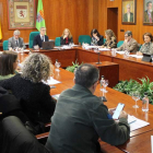 Un momento de la reunión del Consejo Social celebrada ayer en El Albéitar. DL