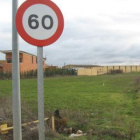 Terrenos en los que se ubicará el futuro centro de salud de Sahagún.