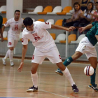 Pablo se mostró muy activo ante el Coruxo en su debut con la elástica del Puertas Deyma.