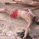 El cadáver de un sirio víctima del hambre y la tortura en las prisiones del régimen.