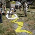 La protesta contra la línea en Aviados congregó también a ecologistas en protesta por el tendido