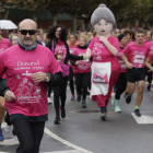 Los hombres se hicieron visibles en la carrera rosa. FERNANDO OTERO