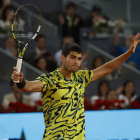 Carlos Alcaraz sigue adelante en el Mutua Madrid Open. JUANJO MARTÍN