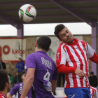 Cueto, a la derecha, una de las piezas clave rojiblancas.