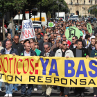 Trabajadores de Antibióticos, en una de las protestas que realizaron en primavera para reclamar un futuro para la fábrica.