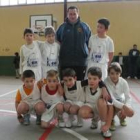 Formación del equipo del colegio Agustinos que milita en la categoría infantil masculino