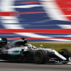 Lewis Hamilton conduce el Mercedes durante la carrera del GP de las Américas, en Austin.