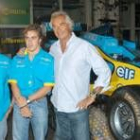 Trulli, Alonso y Briatore, durante un acto promocional en Polonia