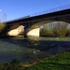 El río Porma, a su paso por Puente Villarente, en una imagen de archivo.