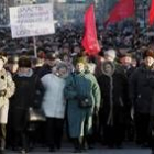 Miles de jubilados protestan en Moscú