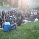 La reunión se celebró en la explanada de la Casa de Cultura.
