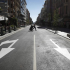 La calle Ordoño II, sin tráfico.
