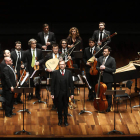 Un momento del concierto que anoche ofrecieron en el Auditorio Los Músicos de su Alteza.