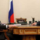 El primer ministro ruso, Vladimir Putin, durante la reunión que mantuvo con el presidente de Gazprom