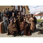 La inauguración de la instalación estuvo arropada por la Asociación Amigos del camino de Santiago de León.