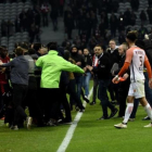 Amenazas de los ultras a los jugadores del Lille el pasado sábado.