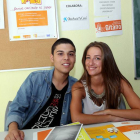 José García con Virginia, que le ha orientado en sus estudios en el Secretariado Gitano