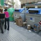La acumulación de embalajes fuera de los contenedores puede ser sancionada hasta con 900 euros