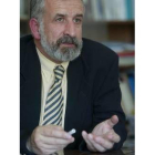 El catedrático de Lingüística Salvador Gutiérrez