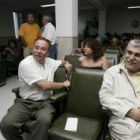 Saavedra con otros militantes en la última asamblea local del PSOE