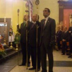 Garrido, Villadangos y el secretario Miguel Antón, durante la salve a la Virgen.
