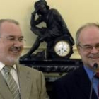 Pedro Solbes junto al conseller de Economía catalán, Antoni Castells