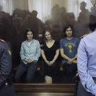 Las componentes de Pussy Riot, durante su juicio en Moscú .