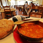 Imagen de archivo de un restaurante en León. RAMIRO