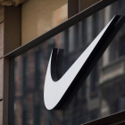 El logo de Nike, en su tienda de Nueva York; la multinacional es una de las protagonistas de los papeles del paraíso.