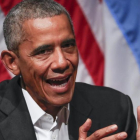 Obama, en su primer acto público tras dejar la presidencia de EEUU, en la Universidad de Chicago, el 24 de abril.
