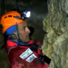 Jesús Calleja, en la cueva.