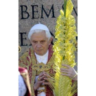 Benedicto XVI presidió la misa del Domingo de Ramos.