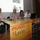 El programa del Aula Geológica se presentó en el Museo de León. JESÚS F. SALVADORES