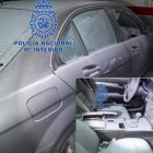 Los detenidos causaron daños innecesarios en los automóviles forzados al rociar con el polvo de un extintor el interior de los vehículos, como demuestra la imagen difundida ayer por el Cuerpo Nacional de Policía. DL