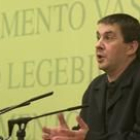 Arnaldo Otegi ayer durante la rueda de prensa en la que habló sobre la situación de Josu Ternera