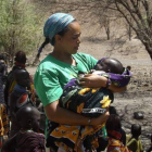 Una de las estudiantes voluntarias en Kenia.