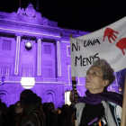 Protesta contra la violencia machista en la plaza de Sant Jaume de Barcelona