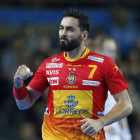 El extremo español Valero Rivera celebra uno de sus goles ante Islandia en el primer partido del Mundial. GUILLAUME HORCAJUELO