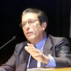 Federico Mayor Zaragoza se desplazó a León para participar en el congreso de Biología Molecular