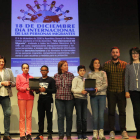 Entrega de premios a los alumnos participantes, ayer en el Teatro San Francisco. DL