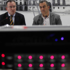 Salguero y Llamazares, en la presentación de la memoria. RAMIRO