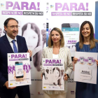 El presidente de la FRMP, Alfonso Polanco, y la consejera de Familia, Alicia García, (centro).