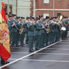 El general Santos Ferreiro, primero por la izquierda, junto al delegado de Gobierno, Miguel Alejo y